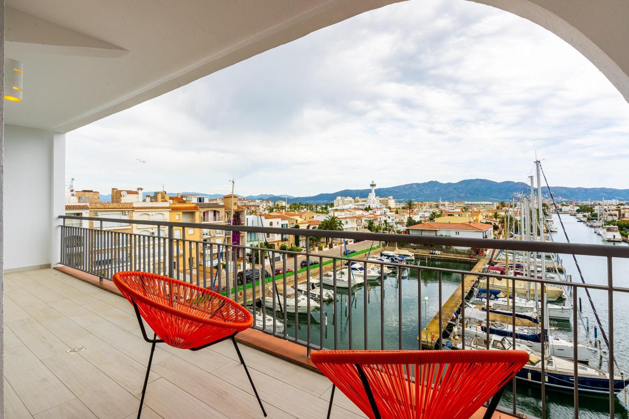 Apartamento Frente Al Canal Con Terraza Empuriabrava Dış mekan fotoğraf